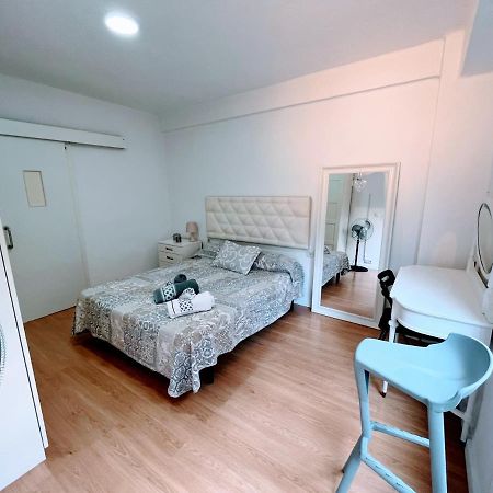 Apartamento Habitación doble con salón privado Valencia Exterior foto