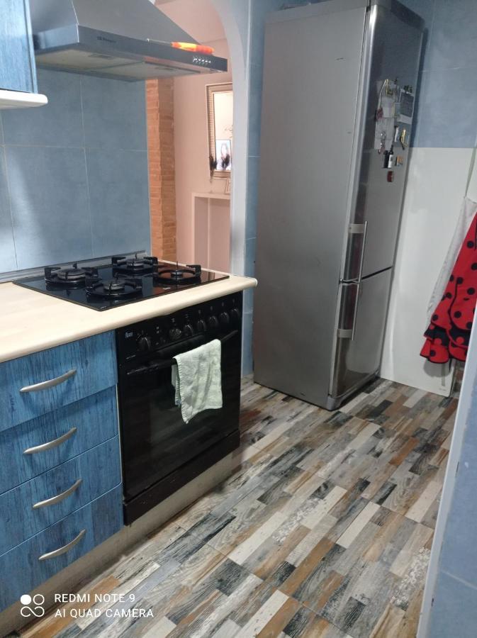 Apartamento Habitación doble con salón privado Valencia Exterior foto