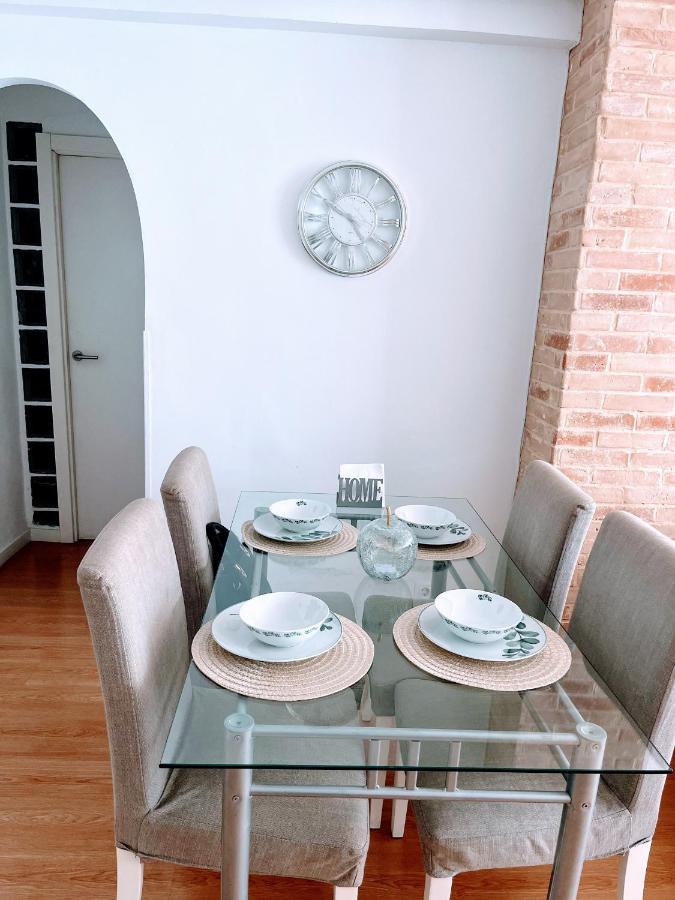 Apartamento Habitación doble con salón privado Valencia Exterior foto