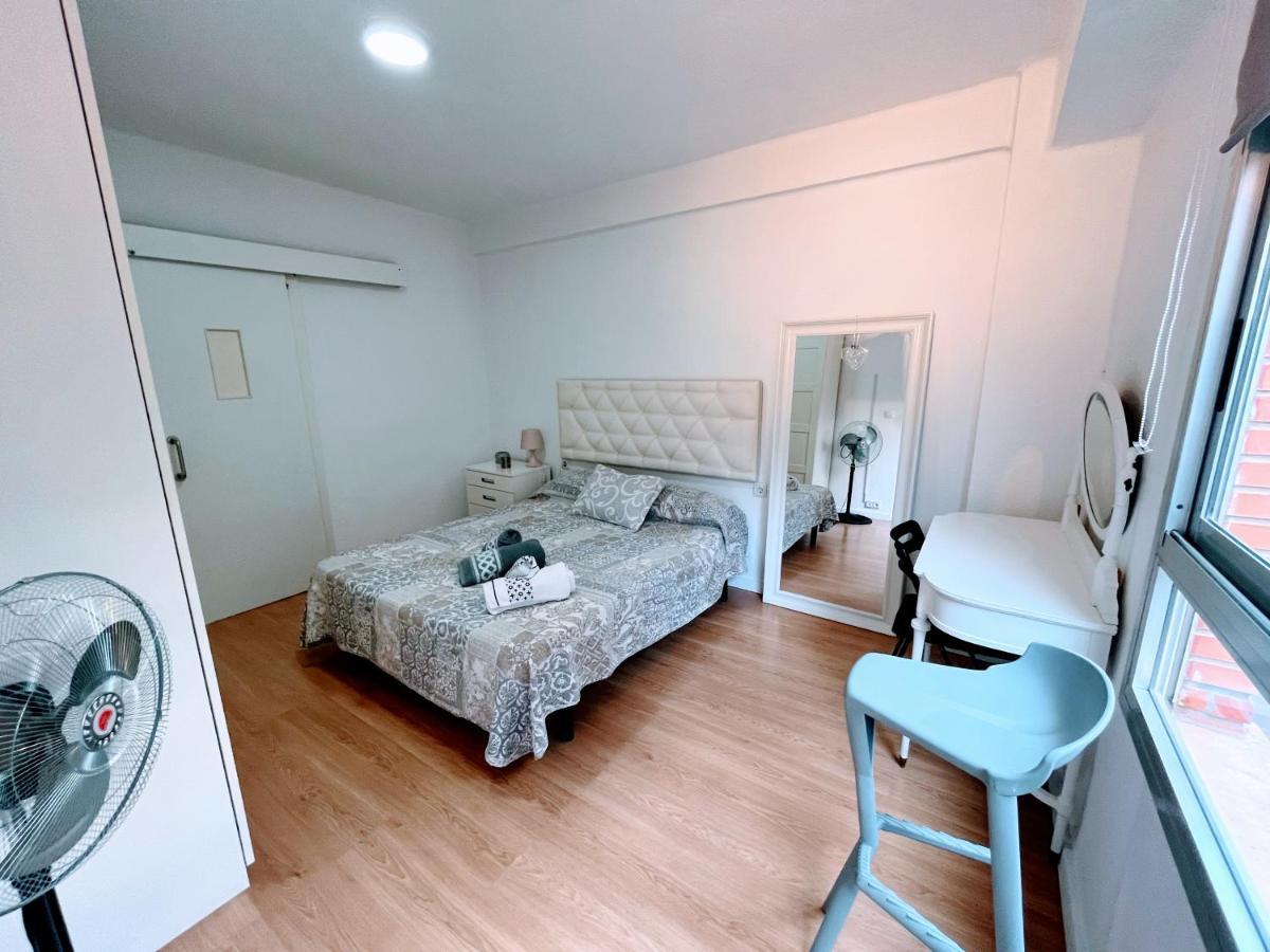Apartamento Habitación doble con salón privado Valencia Exterior foto