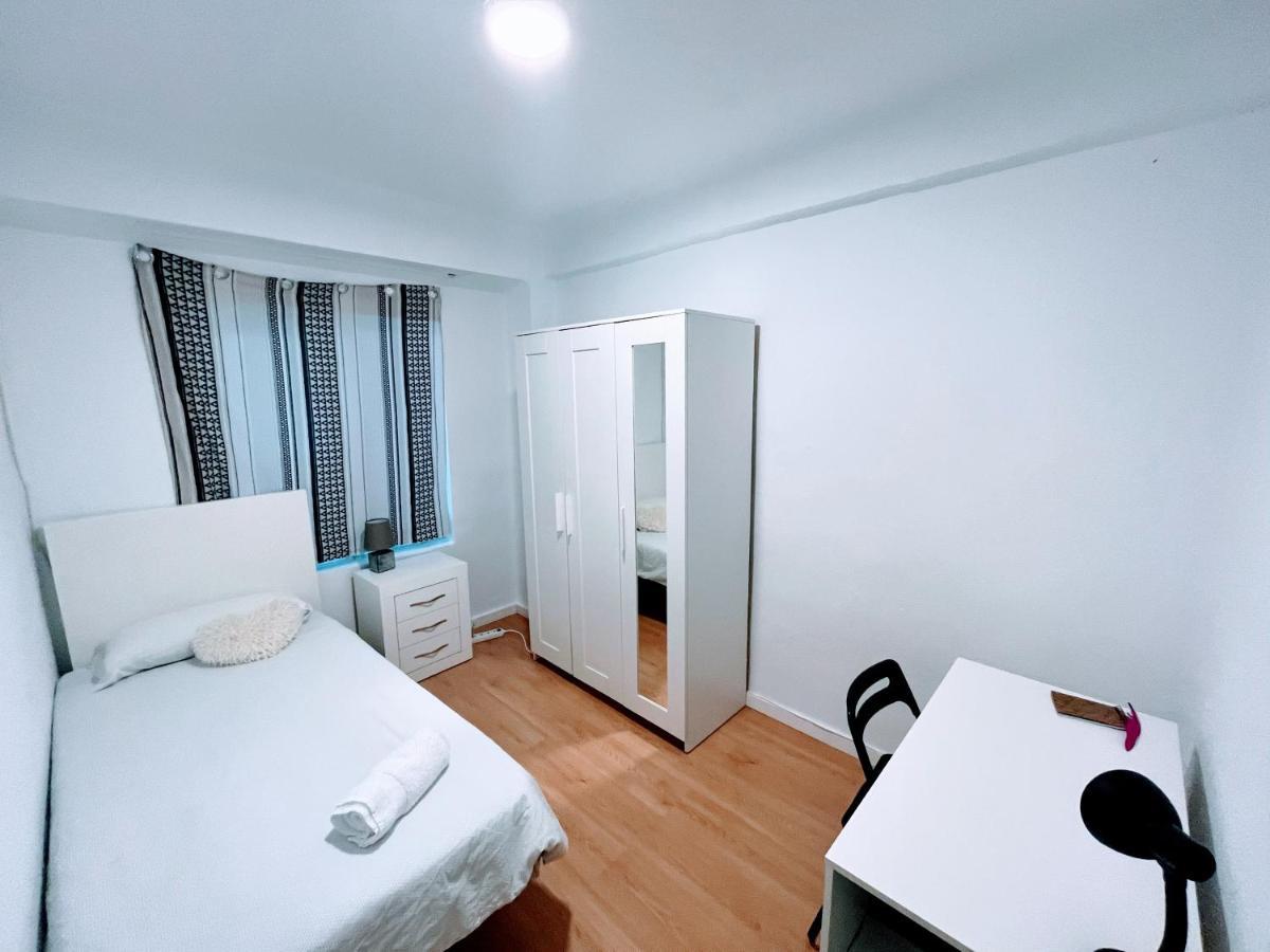 Apartamento Habitación doble con salón privado Valencia Exterior foto